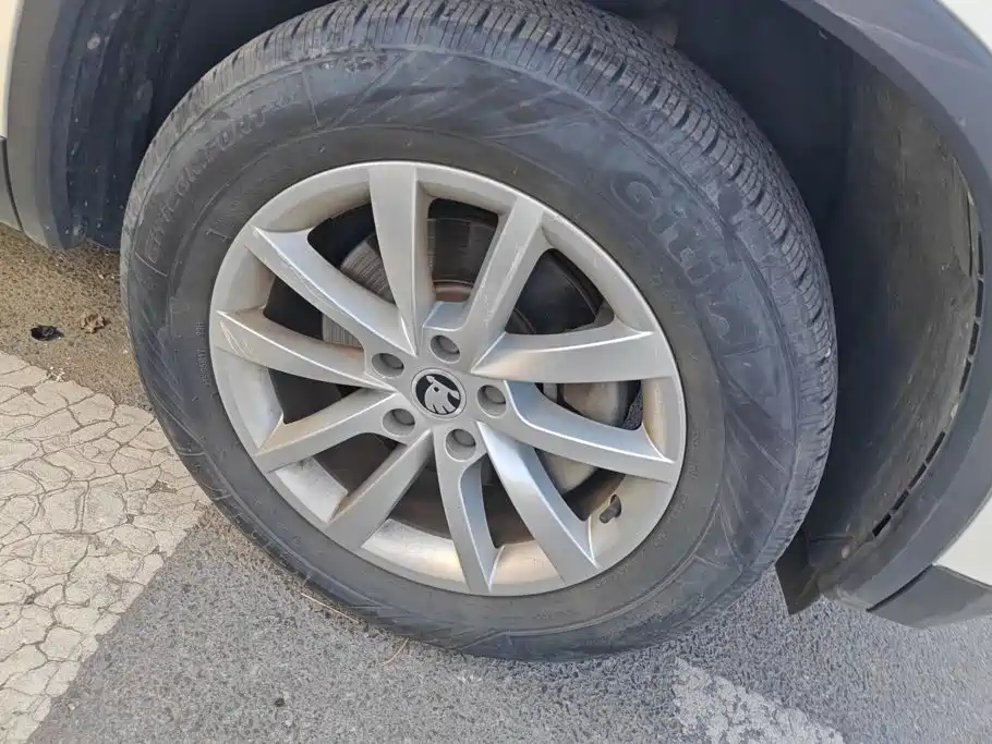 Skoda Kodiaq — миниатюра 6