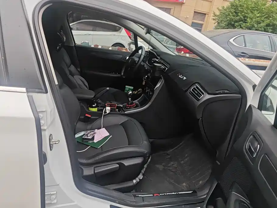 Citroen C4 — миниатюра 8