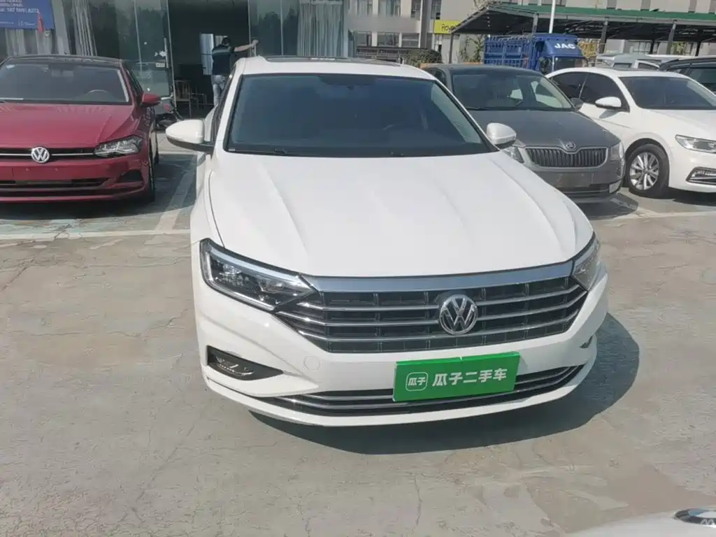 Volkswagen Sagitar — миниатюра 3