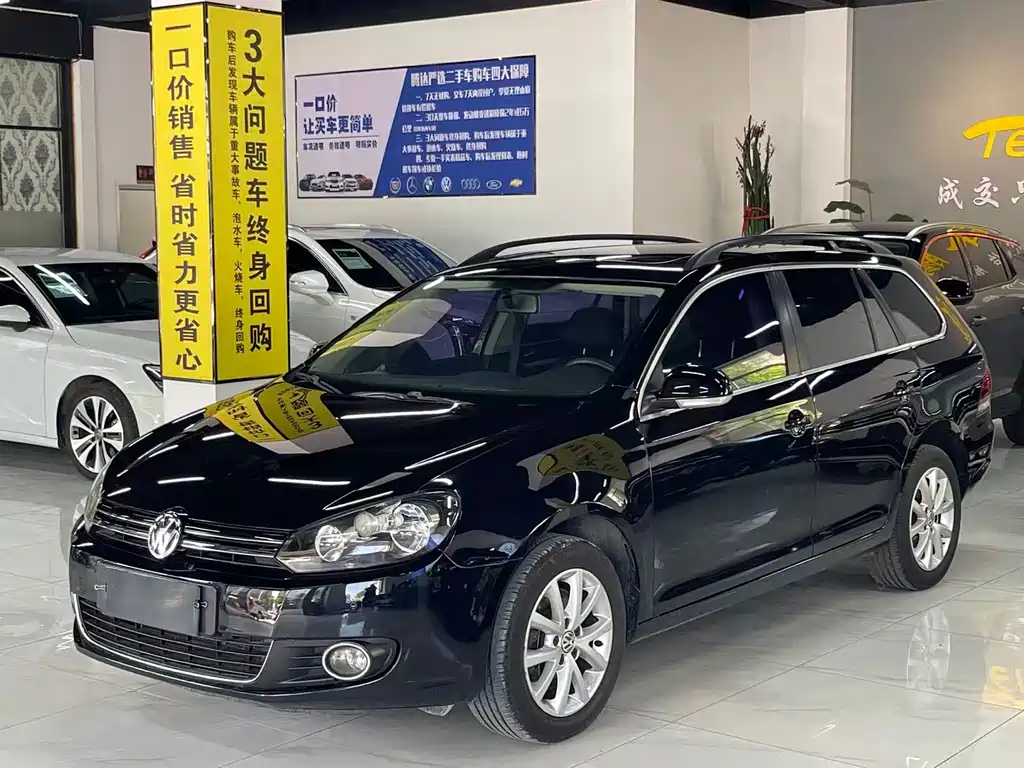 Volkswagen Golf (Import) 2012
