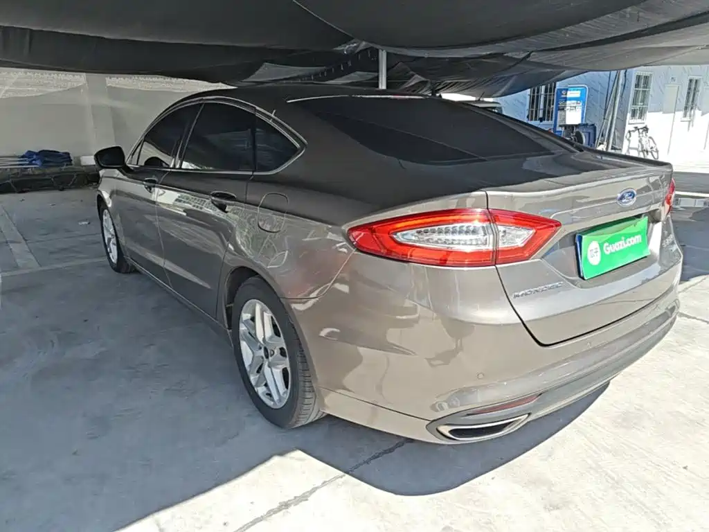 Ford Mondeo — миниатюра 5