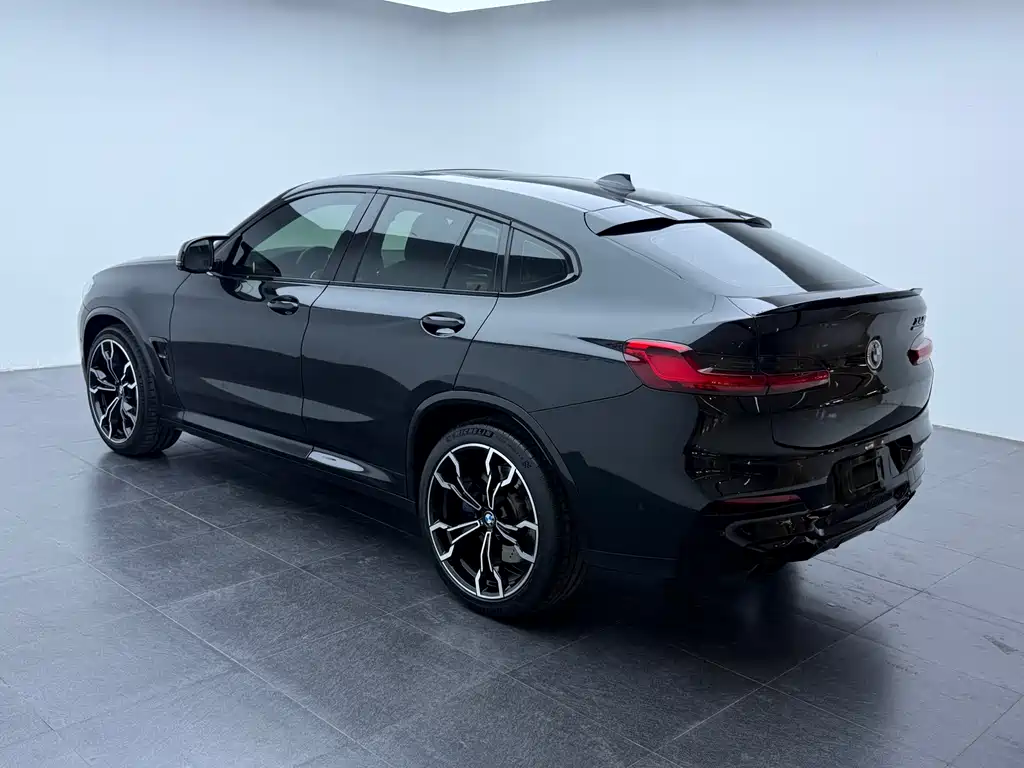 BMW X4 M