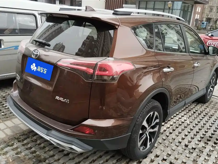 TOYOTA RAV4 RONGFANG