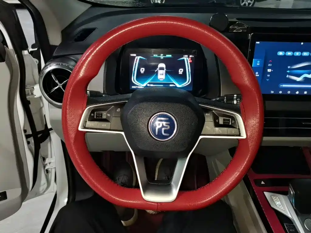 BYD Yuan Pro — миниатюра 11