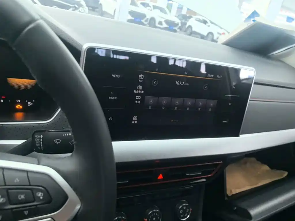 Volkswagen Lavida — миниатюра 13