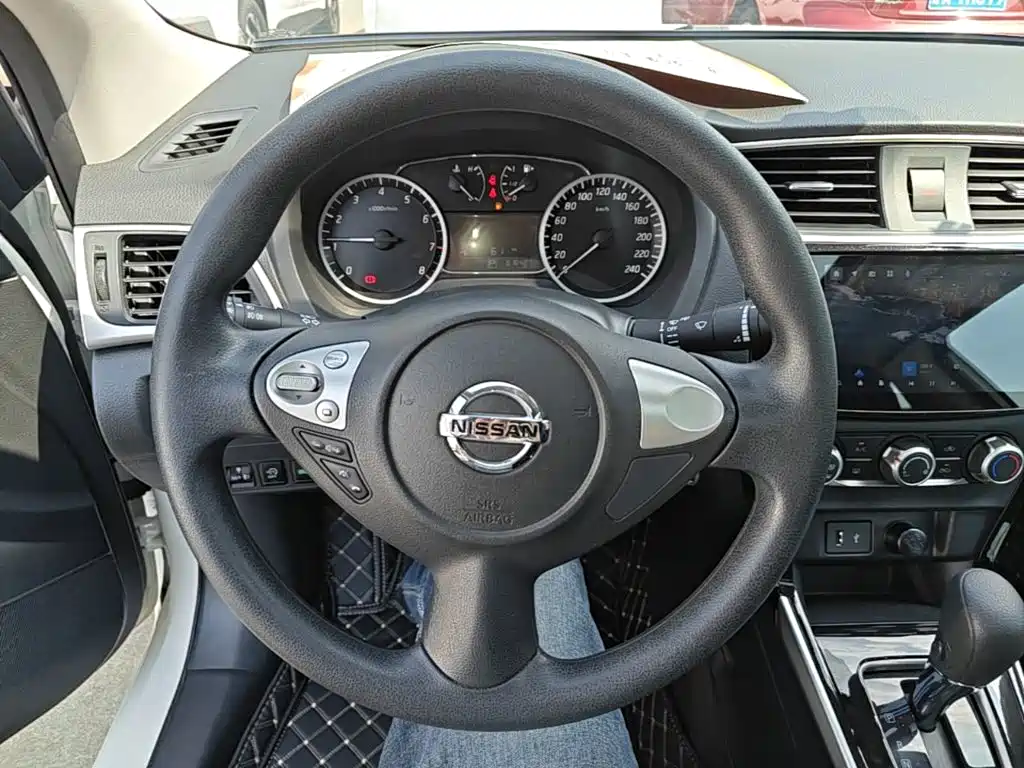 Nissan Sylphy — миниатюра 11