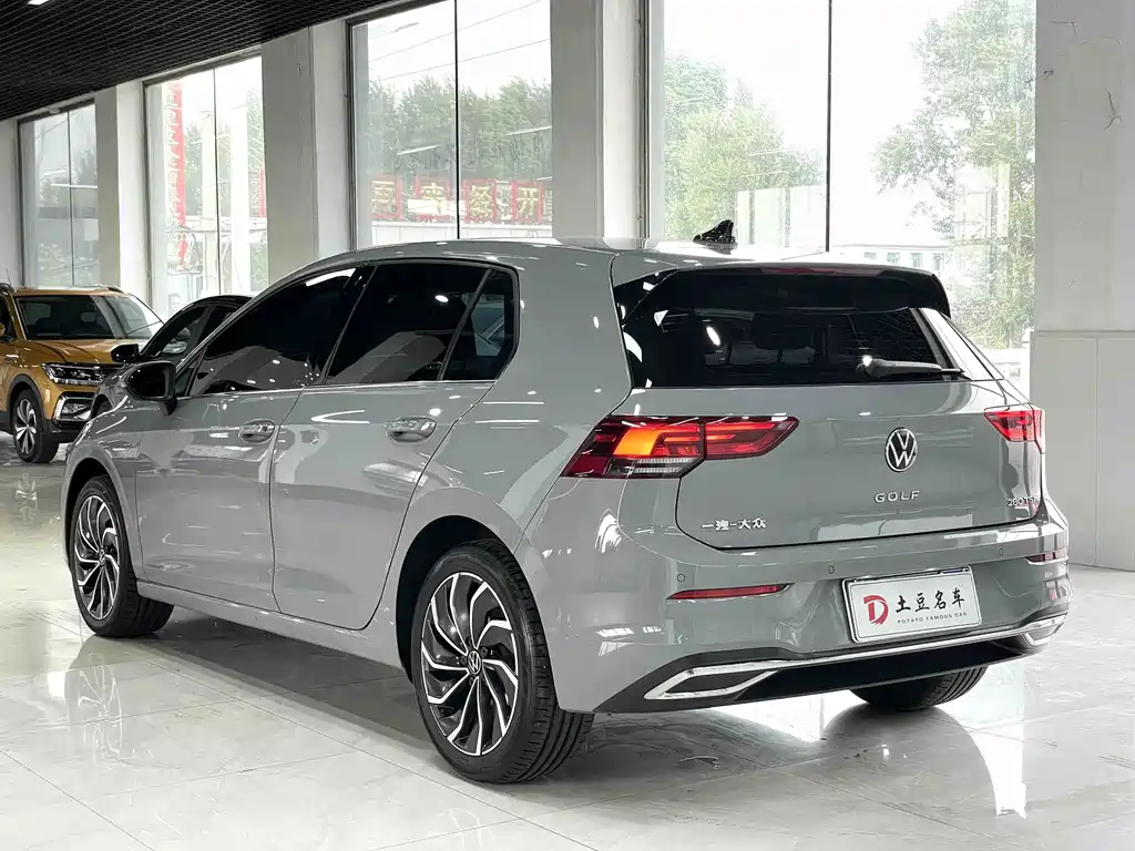 Volkswagen Golf 2021 280TSI DSG Pro