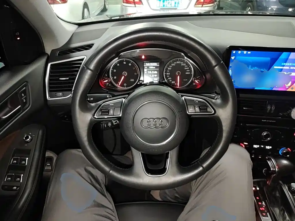 Audi Q5 — миниатюра 11