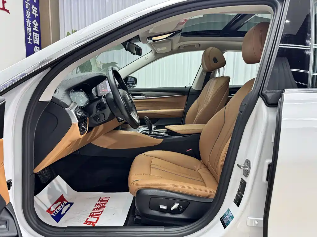 BMW 6 Series GT — миниатюра 7