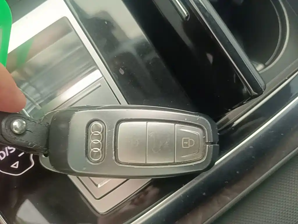 Audi Q8 — миниатюра 9