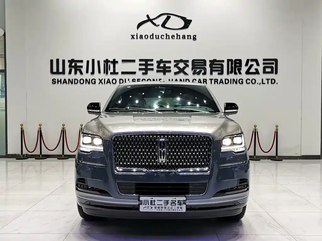 Lincoln Navigator — миниатюра 2