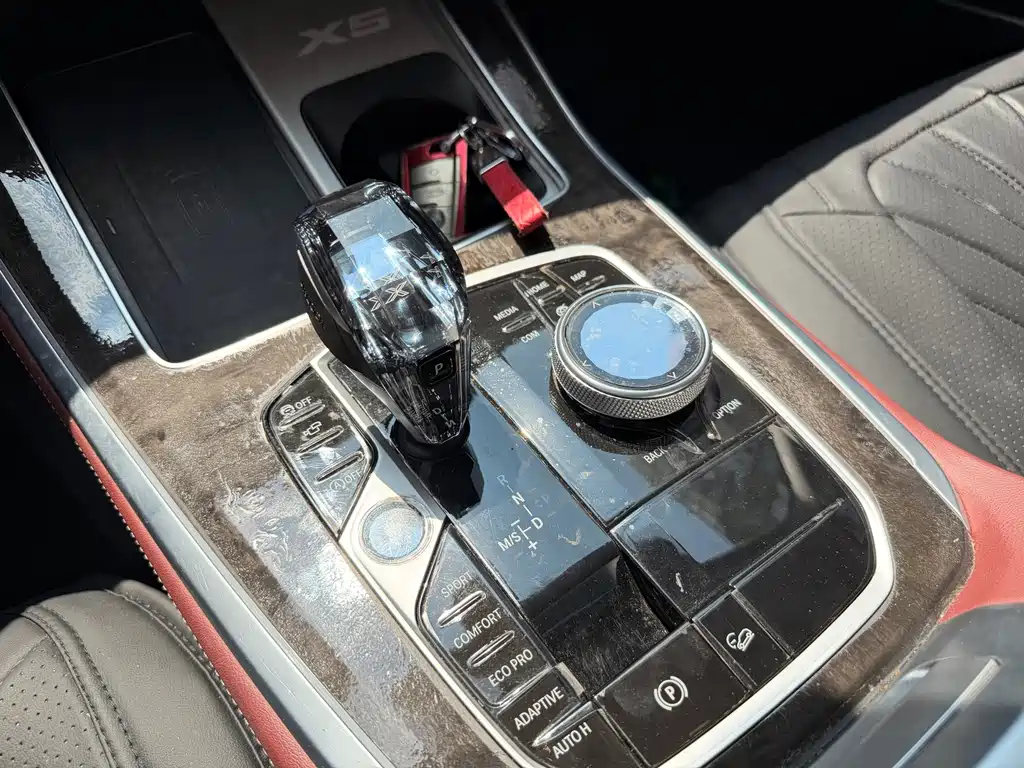 BMW X5 — миниатюра 7