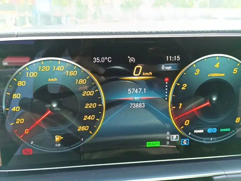 Mercedes-Benz GLE (Import) — миниатюра 12