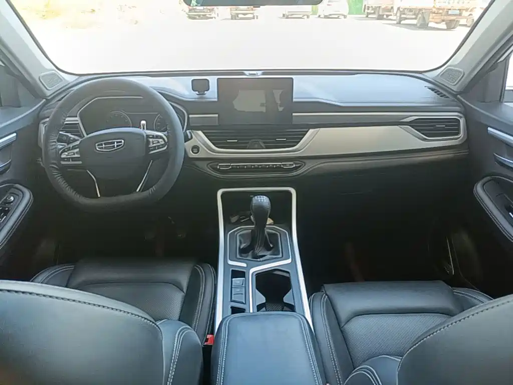 Geely Vision X6 — миниатюра 10