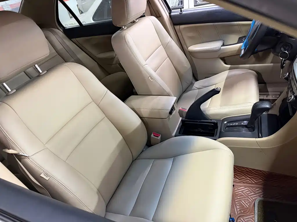 Honda Accord — миниатюра 8