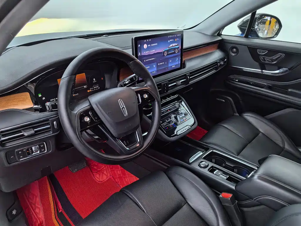 Lincoln Corsair 2.0T 4WD Premium Shine Edition, фото 23