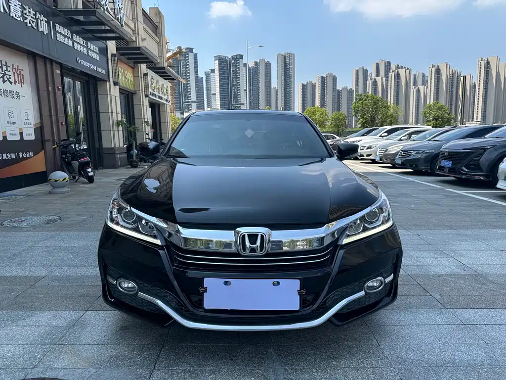 Honda Accord — миниатюра 2
