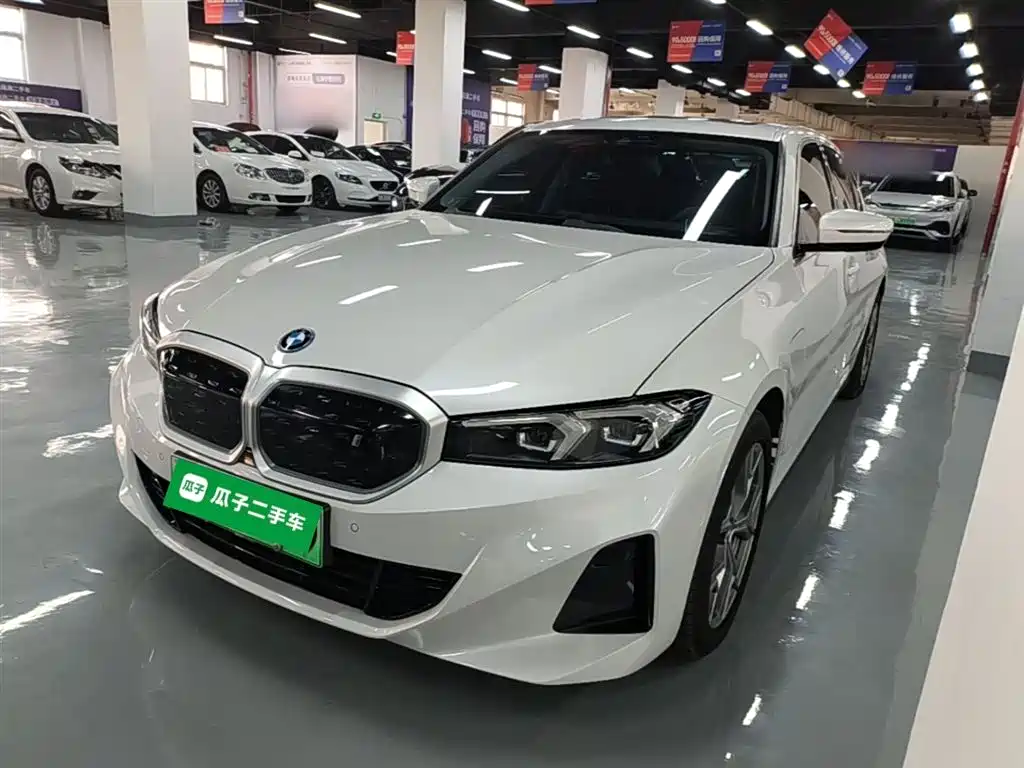 BMW i3 2023