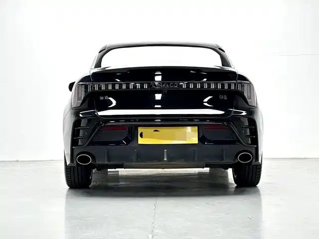 Lynk & Co 03 — миниатюра 8