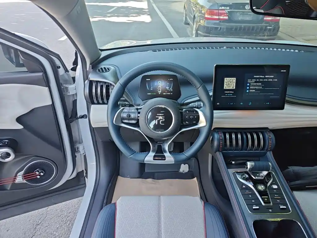 BYD Yuan Plus — миниатюра 11