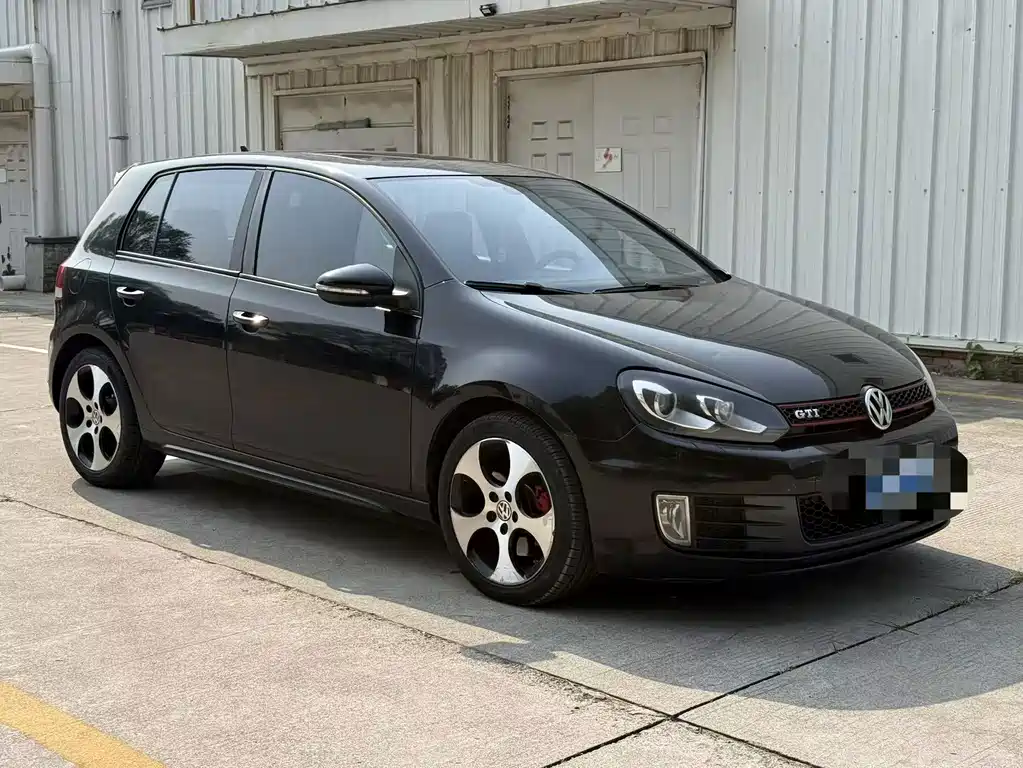Volkswagen Golf GTI — миниатюра 3
