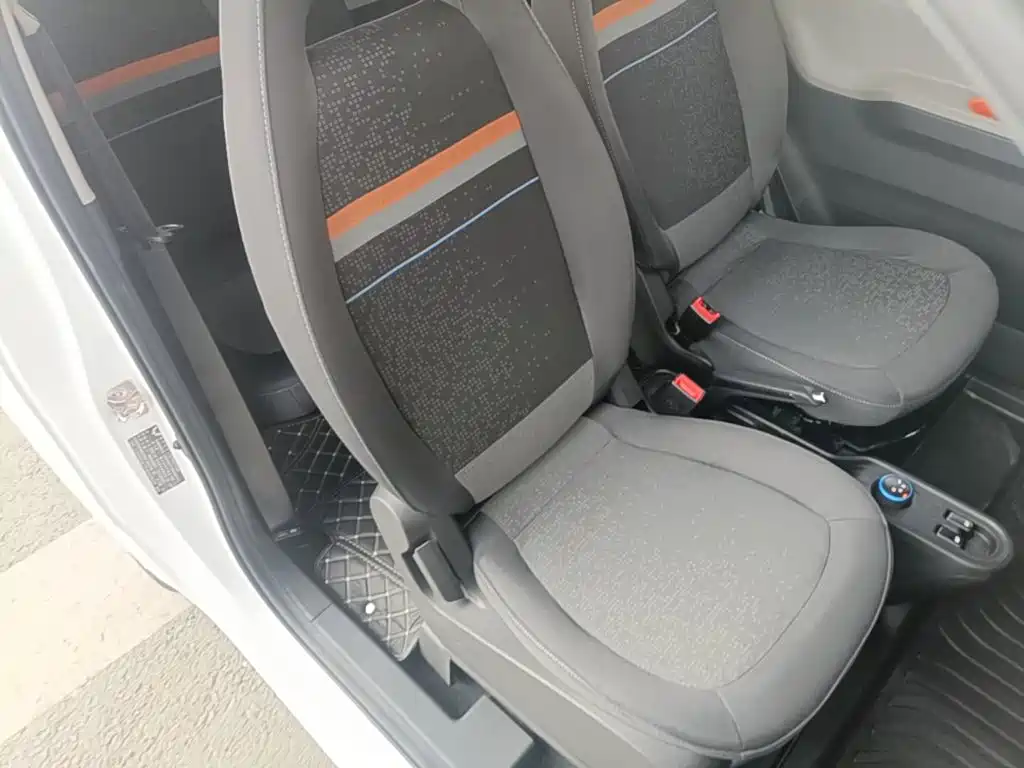 Wuling MINIEV — миниатюра 25