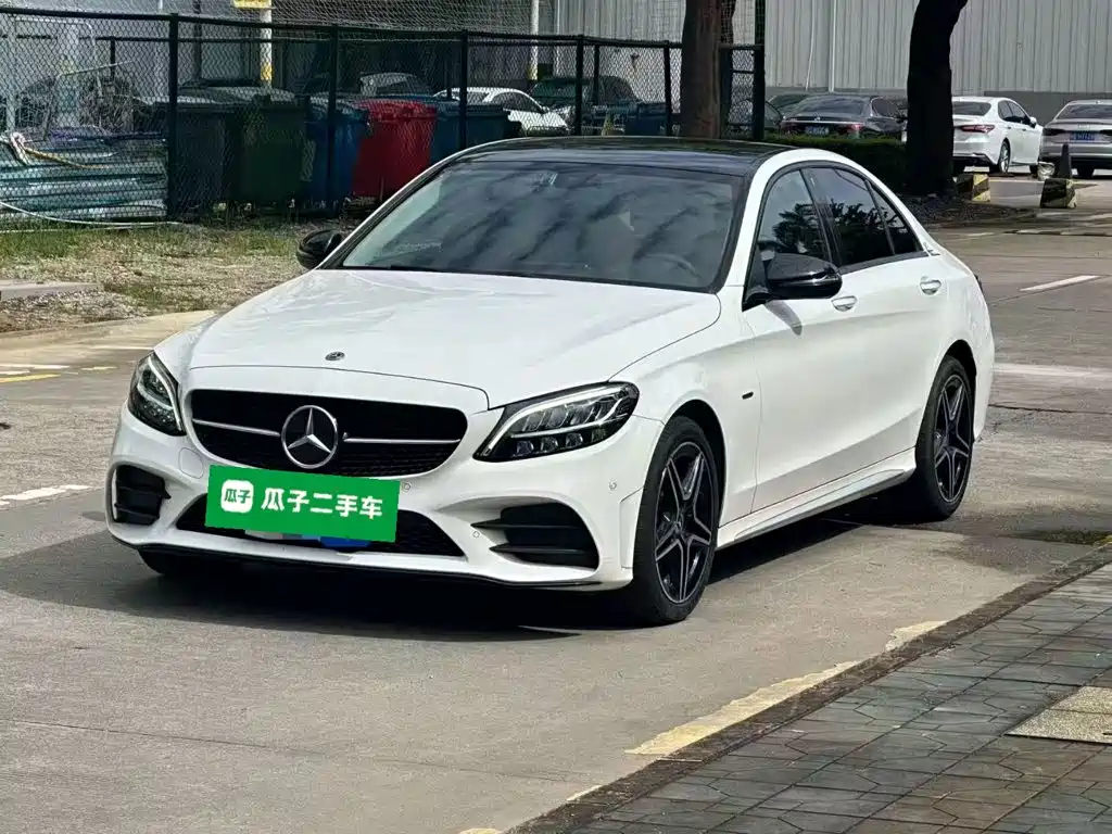 Mercedes-Benz C-Class — миниатюра 2
