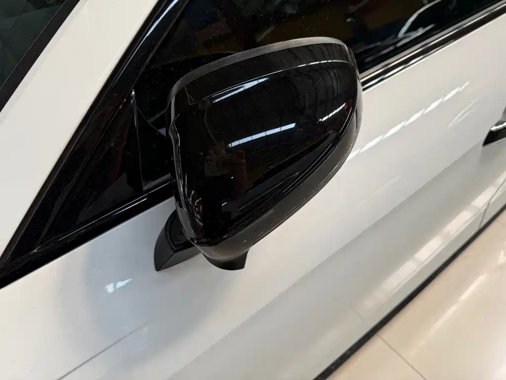 Audi A4L — миниатюра 6