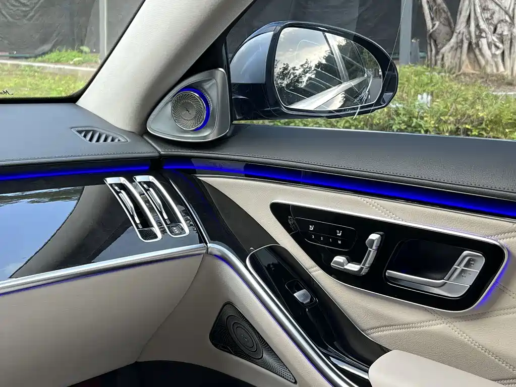 Mercedes-Benz S-Class — миниатюра 16