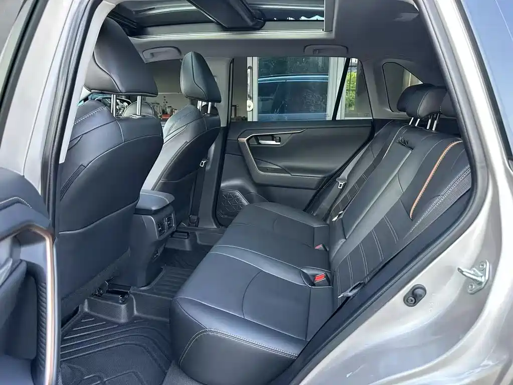 Toyota Wildlander — миниатюра 7