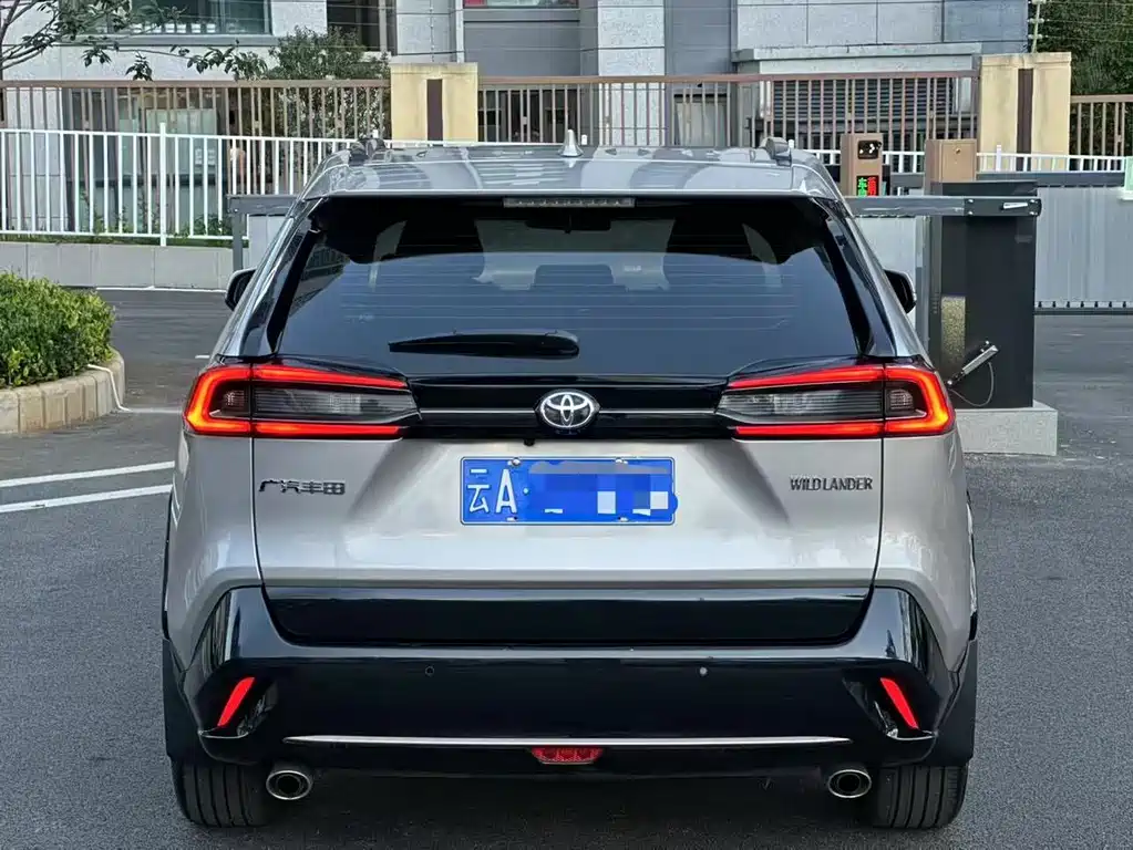 Toyota Wildlander — миниатюра 9