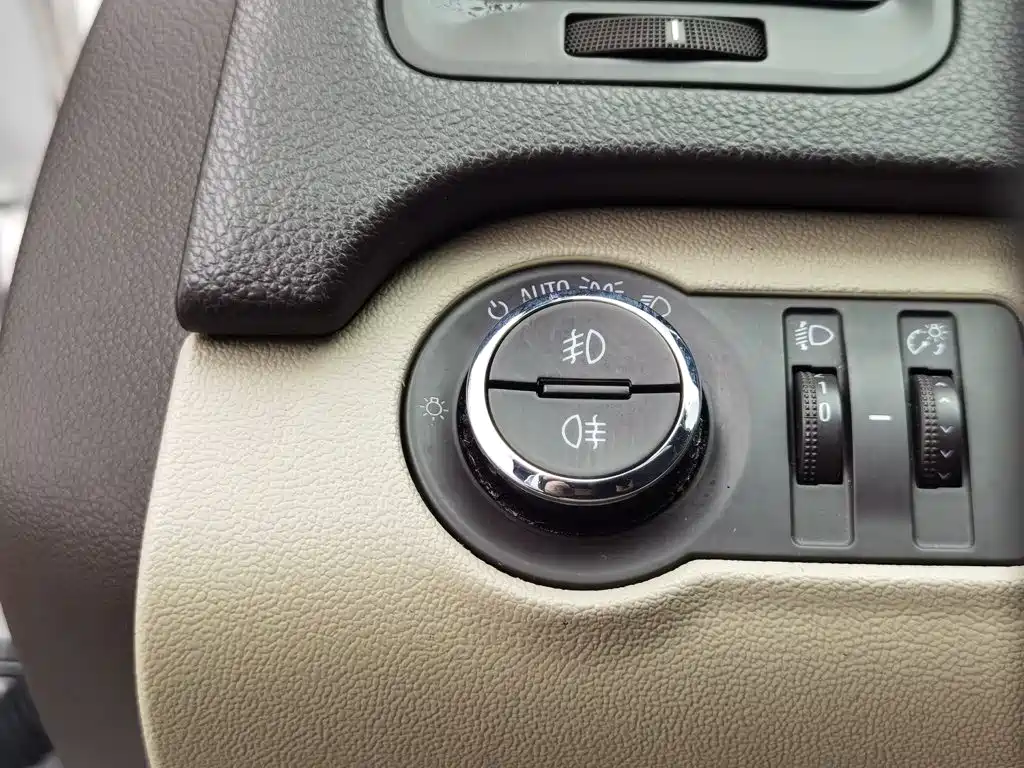 Buick Regal — миниатюра 21