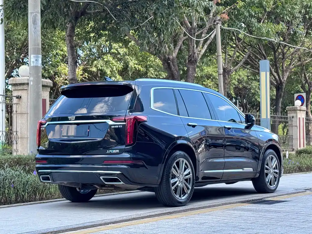 Cadillac XT6 — миниатюра 6
