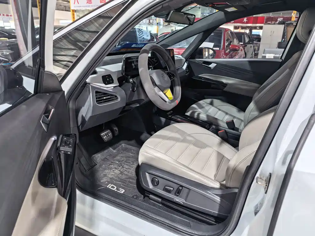 Volkswagen ID.3 — миниатюра 7