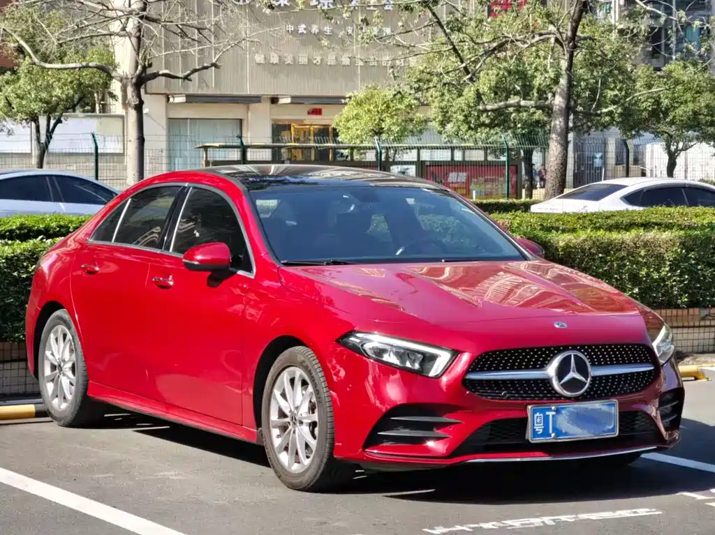 MERCEDES-BENZ A CLASS