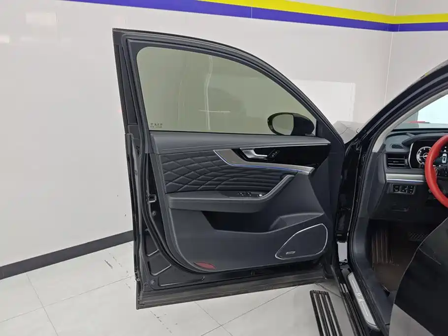 Hongqi Hongqi HS5 — миниатюра 7