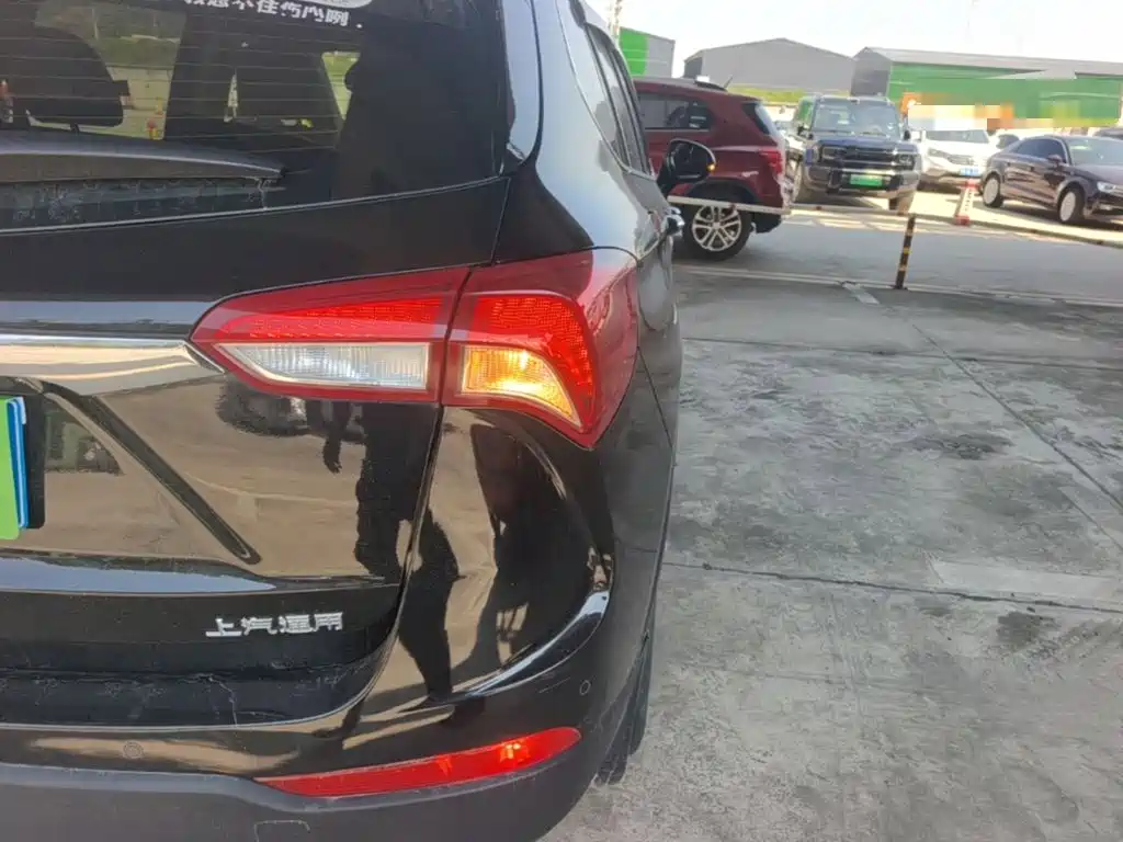 Buick Envision Plus — миниатюра 8