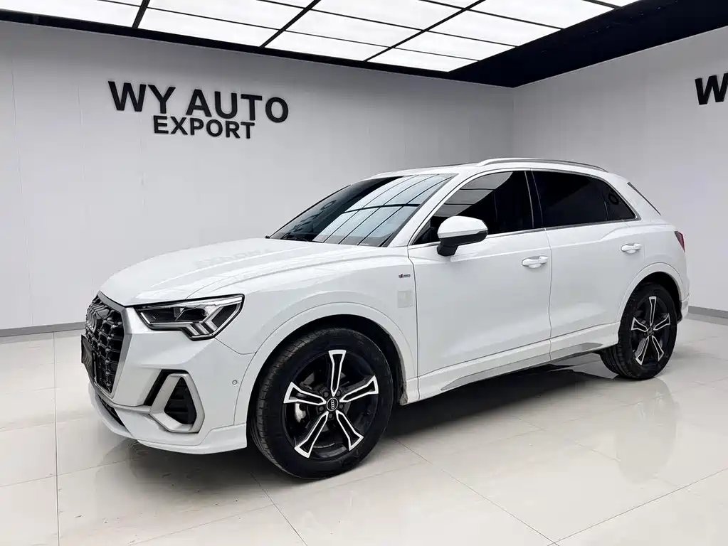 Audi Q3 2021