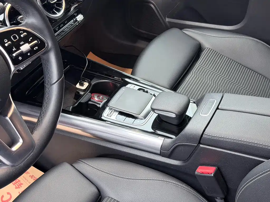 Mercedes-Benz B-Class — миниатюра 13