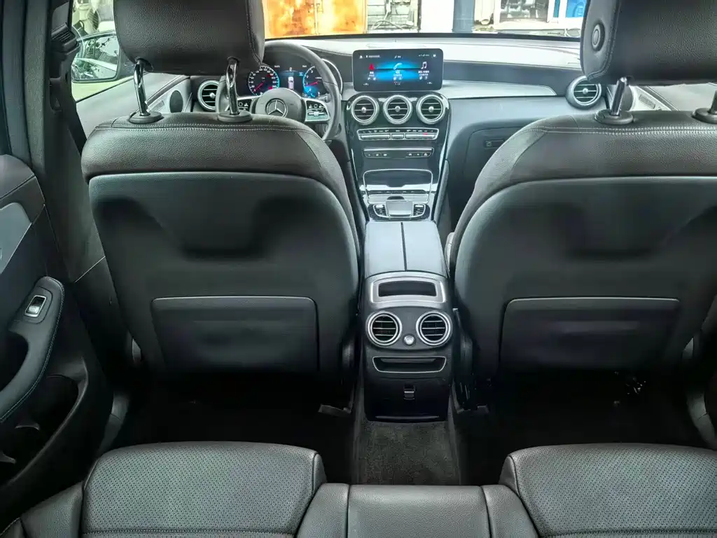 Mercedes-Benz GLC 2022 GLC 260 L 4MATIC