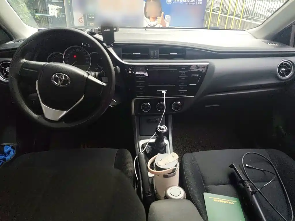 Toyota Corolla — миниатюра 6