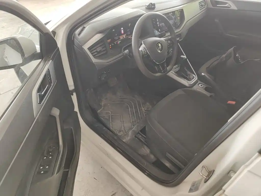 Volkswagen Polo — миниатюра 16