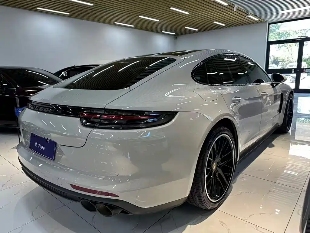 Porsche Panamera — миниатюра 4
