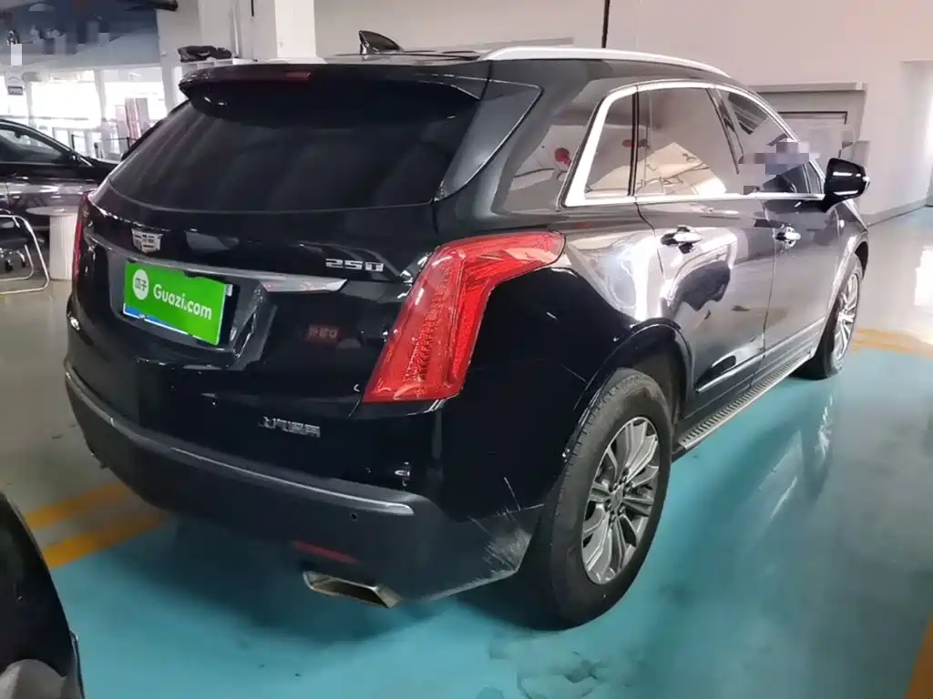 Cadillac XT5 — миниатюра 7