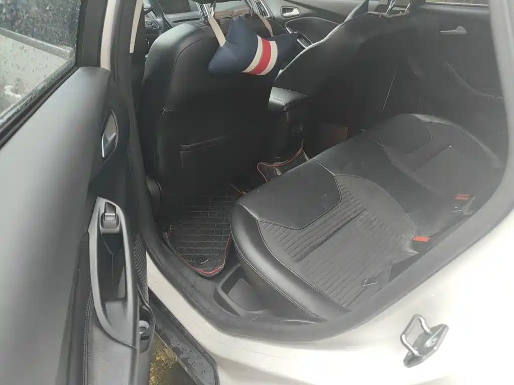 Ford Focus — миниатюра 18