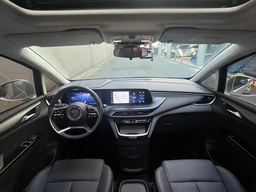 Buick GL8 Hybrid — миниатюра 11