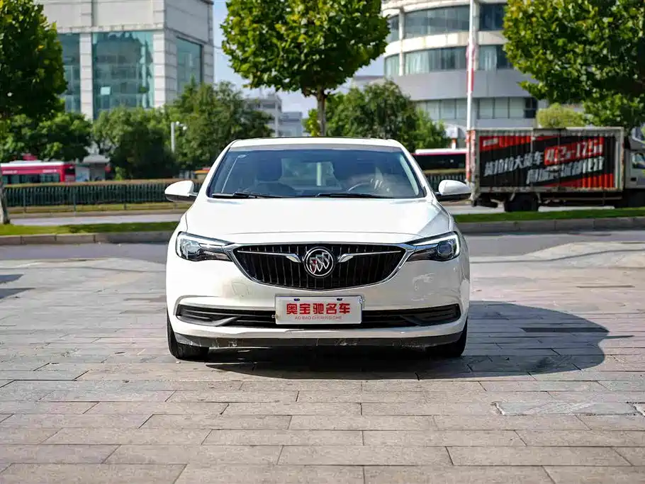 Buick Excelle — миниатюра 2