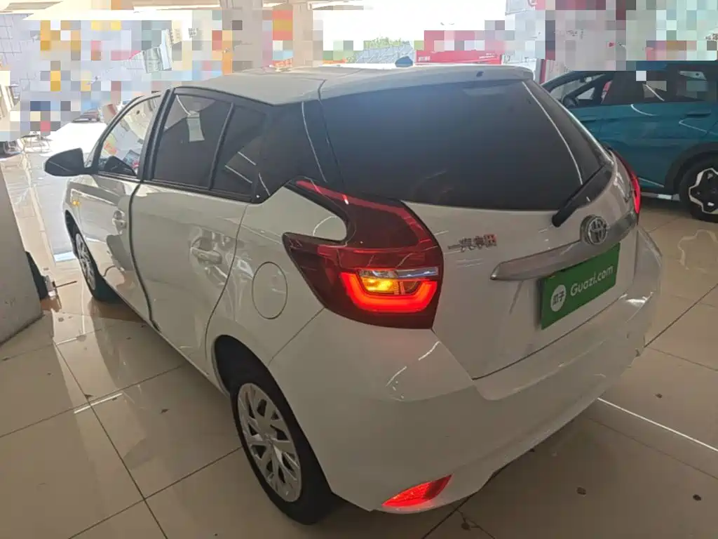 Toyota Vios FS — миниатюра 5