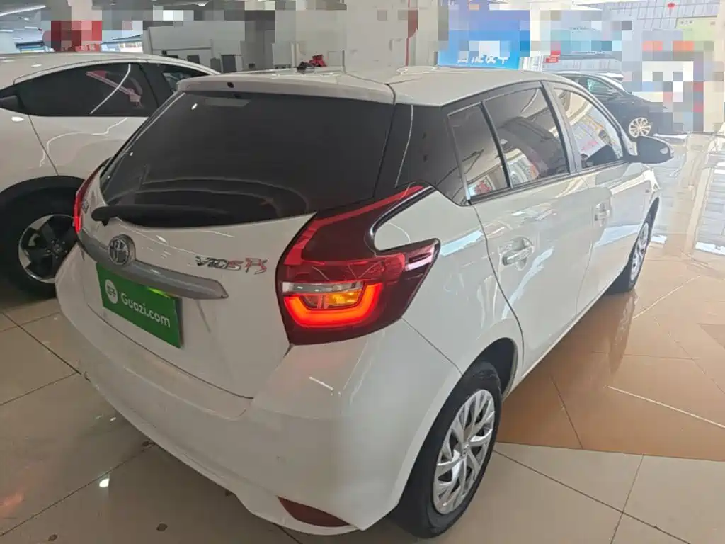 Toyota Vios FS — миниатюра 7