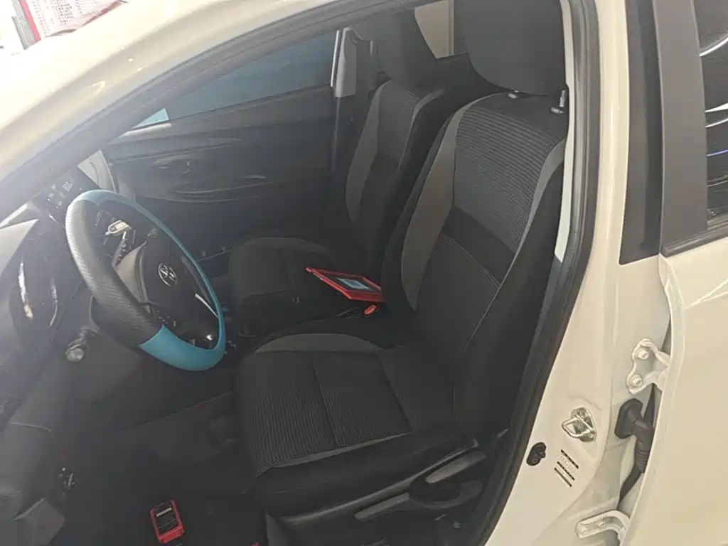 Toyota Vios FS — миниатюра 15